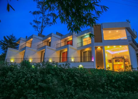 Property building, Night