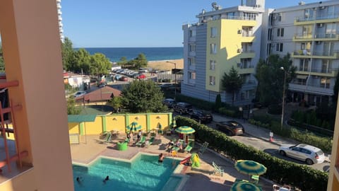 Апартамент в комплекс Златна Дюна Apartment in Nessebar