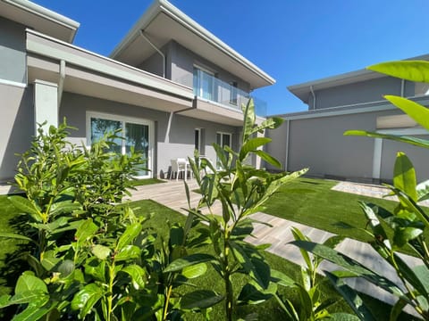 Property building, Garden