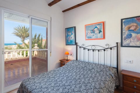 Villa Adela House in Safor