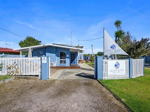 Kalisti Suites - Fira Suite Apartment in Port Sorell