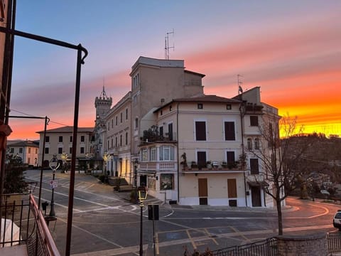 City view, Street view, Sunset