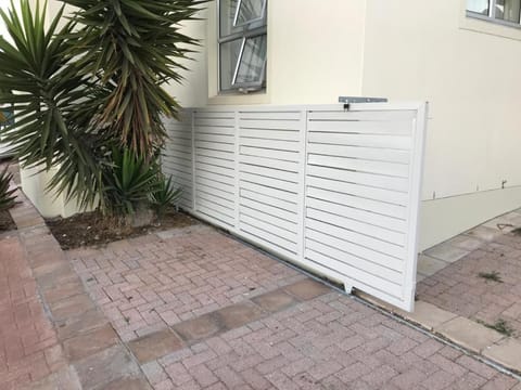 Calypso Beach Holiday House House in Western Cape