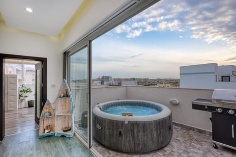 Roof terrace, Seaview 3 bedroom penthouse GOSLM-11 Apartment in Sliema