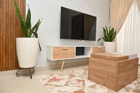 Communal lounge/ TV room, TV and multimedia, Evening entertainment