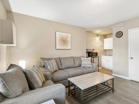 Charming Retro Property 22 Apartment in Sparks