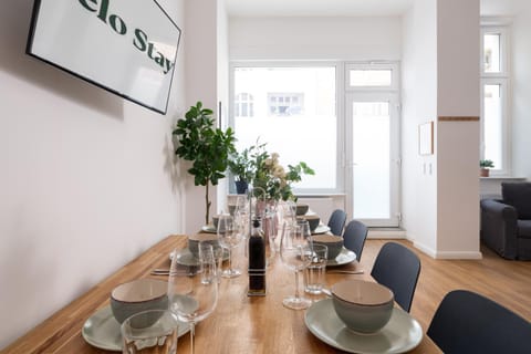 Living room, Seating area, Dining area