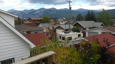 Day, Neighbourhood