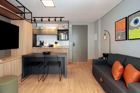 Kitchen or kitchenette, Living room