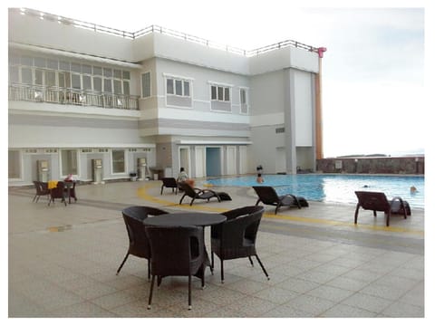 Property building, On site, Swimming pool