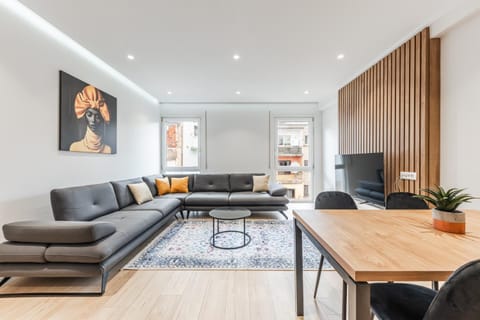 TV and multimedia, Living room, Seating area