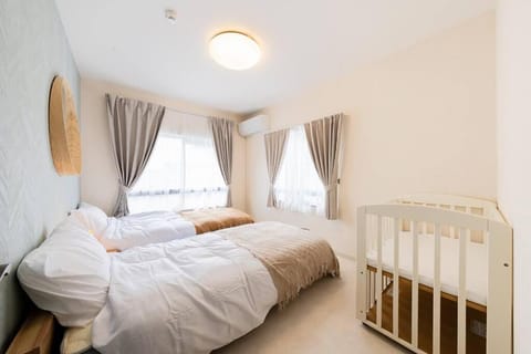 Bed, Bedroom, cot