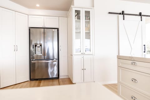 Nautilus ~ Bay of Fires House in Binalong Bay