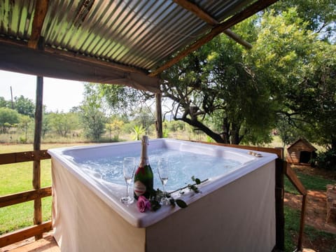 Patio, Hot Tub