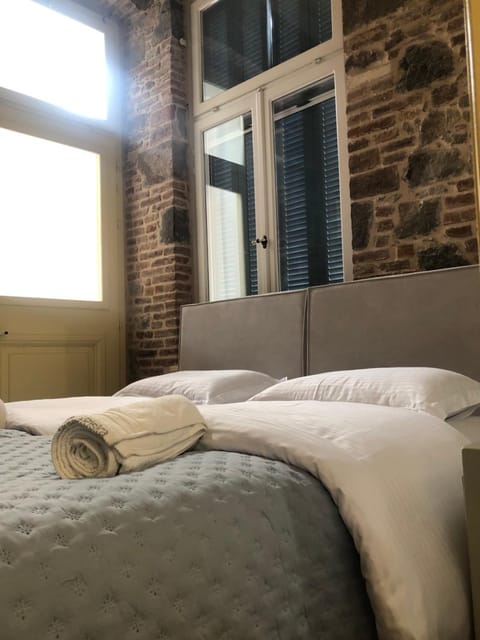 Neoclassical Mytilene - Vournazon 17 Apartment in İzmir Province