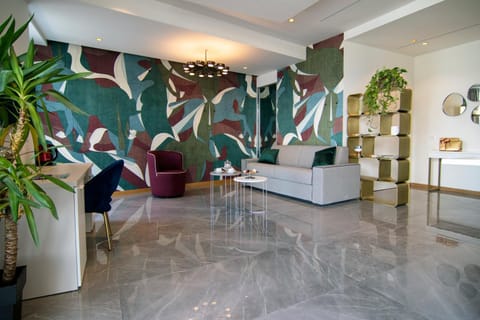 Balcony/Terrace, Seating area, air conditioner