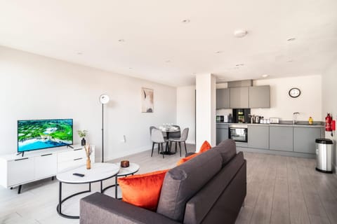 Modern 3 Bedroom Manchester Apartment Apartment in Salford