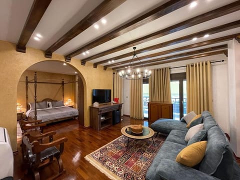 Communal lounge/ TV room, Living room, Photo of the whole room, hair dresser