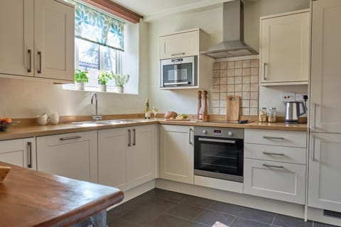 Middlewick Holiday Cottages Resort in Glastonbury