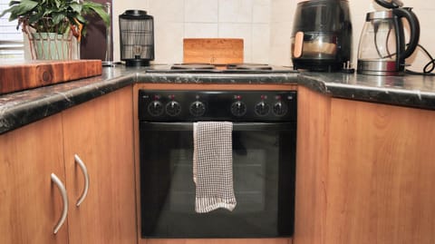 oven, stove, kitchen