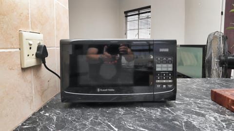 microwave, kitchen