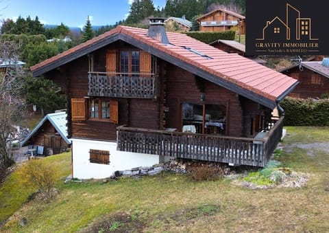 Chalet 4 pièces + Mezzanine , Les Carroz Chalet in Arâches-la-Frasse