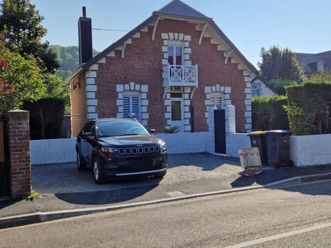 Le Doux Repos House in Étretat