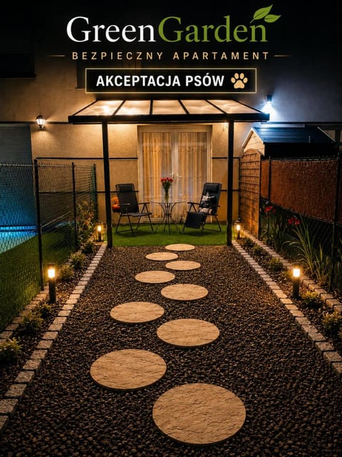 BBQ facilities, Garden, Balcony/Terrace