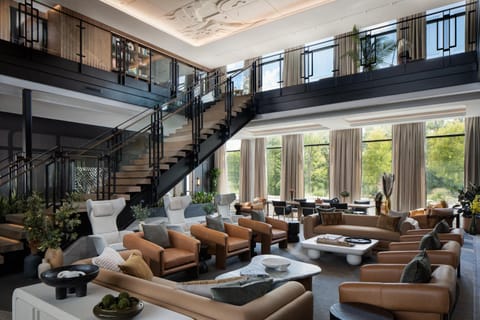 Communal lounge/ TV room, Lobby or reception, Seating area