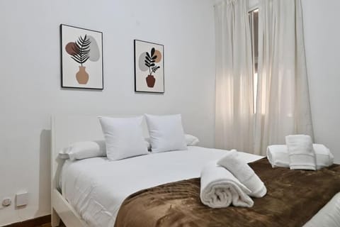 For You Rentals Encantador Apartamento TEMPORAL Madrid Centro VEL132 Apartment in Centro