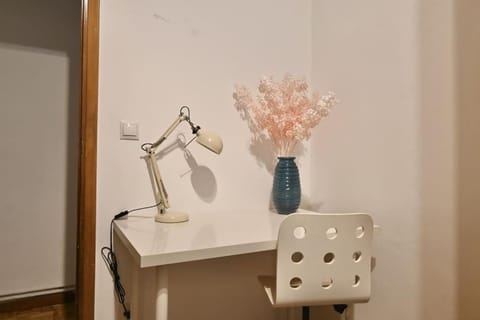 For You Rentals Encantador Apartamento TEMPORAL Madrid Centro VEL132 Apartment in Centro