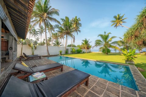 Garden, View (from property/room), Beach, Garden view, Sea view
