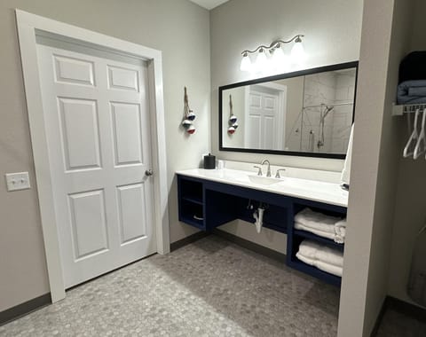 Angler’s Inn Motel in Grove