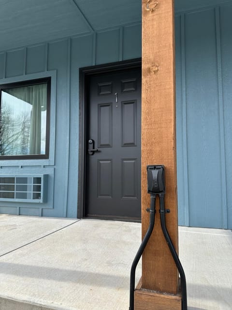 Angler’s Inn Motel in Grove