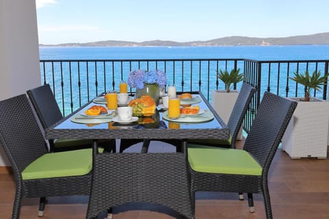 Aqua Cabana 1 Apartment in Šibenik-Knin County, Croatia