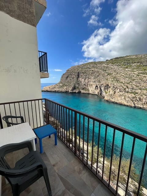 Natural landscape, Balcony/Terrace, Sea view