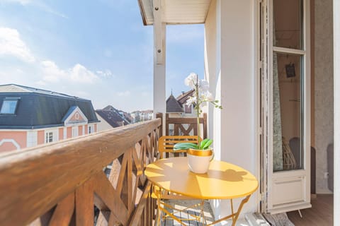 DISNEYLAND - WIFI - PARKING - CENTRE VILLE Apartment in Bailly-Romainvilliers