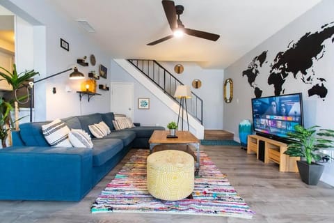 Cali Condo+BBQ+MemoryFoamBeds+12min to Beach Apartment in San Juan Capistrano