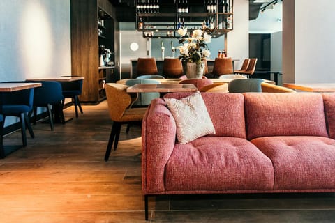 Lounge or bar