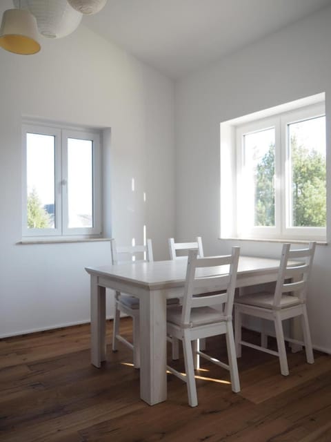 NEU! Ostsee FeWo am Gespensterwald 1000 m Ostsee Apartment in Nienhagen