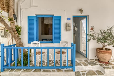 Property building, Patio, Day, View (from property/room)