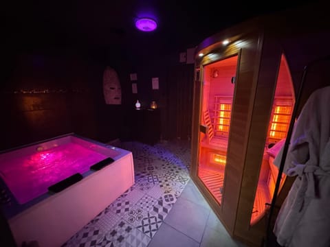 Hot Tub