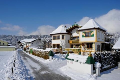 Property building, Winter