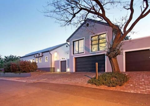 Property building, Street view