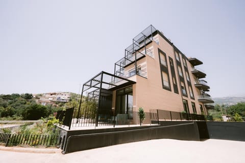 Property building, Day, View (from property/room), Balcony/Terrace