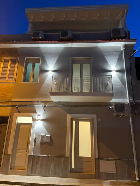 Property building, Night, View (from property/room), Balcony/Terrace