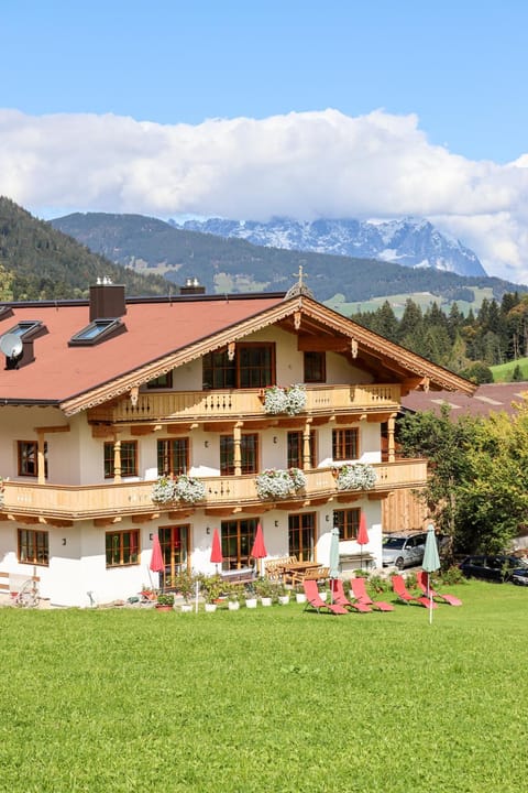 Apartment Vordermitterast Chalet in Salzburgerland