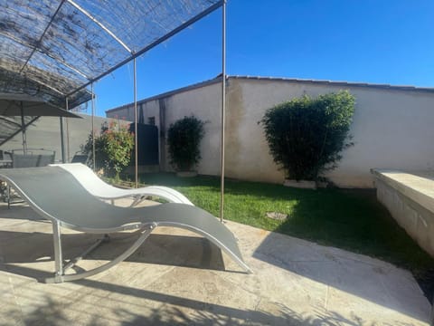 Garden, Balcony/Terrace