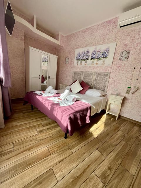 Paganino rooms Bed and Breakfast in Fiumicino