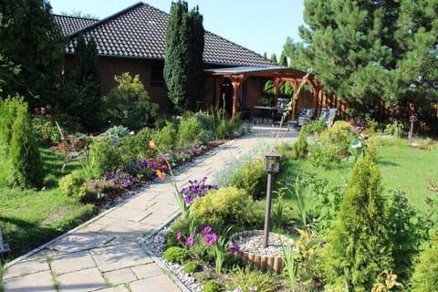 Property building, Garden, Garden view